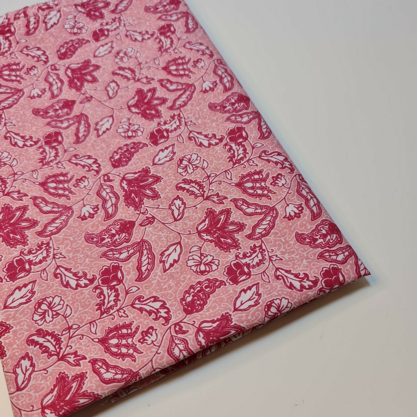 Printed Polycotton Fabric – 44" Wide – Floral, Animal, Nautical, Stars, Stripes, Fruit & Seasonal Craft Material by the Metre