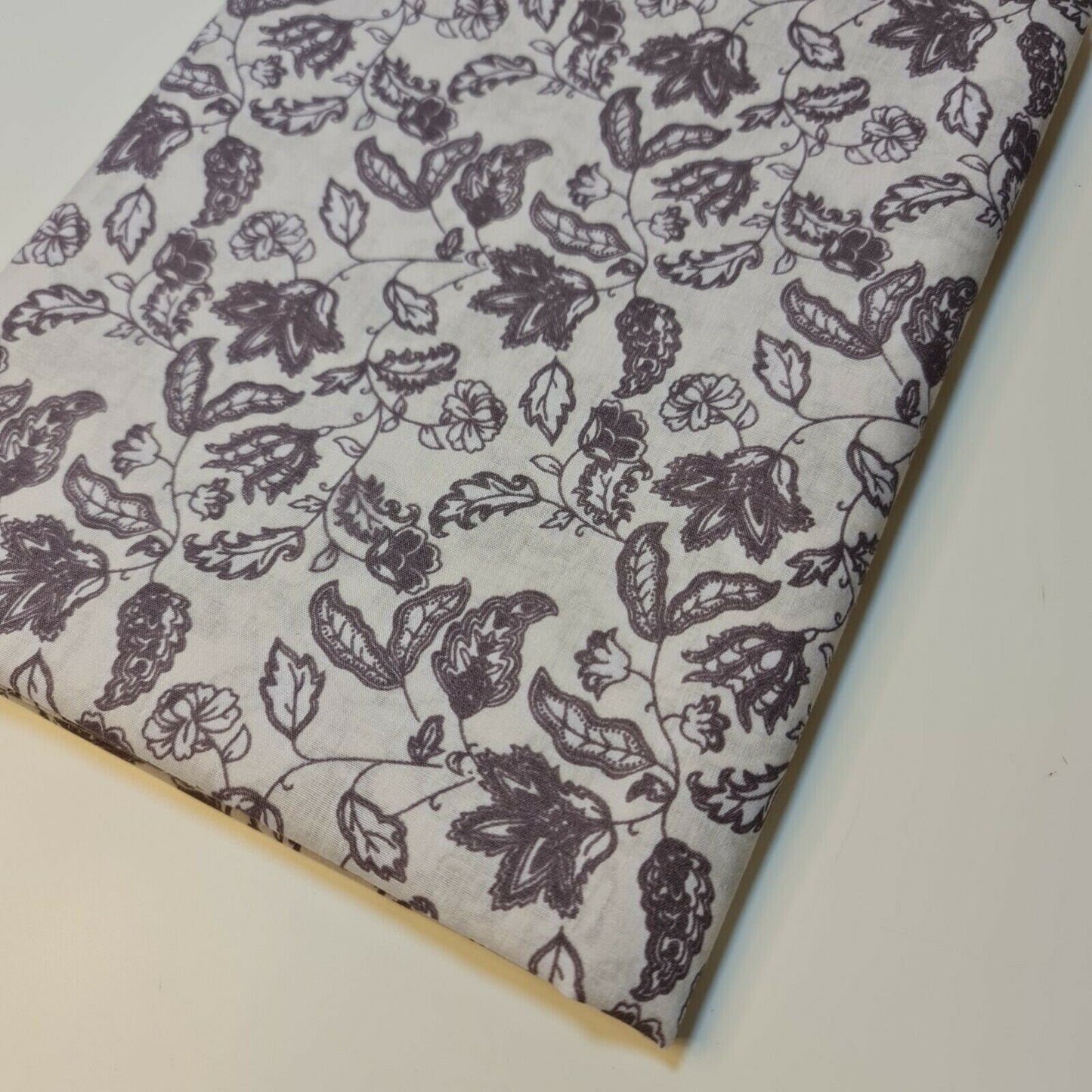 Printed Polycotton Fabric – 44" Wide – Floral, Animal, Nautical, Stars, Stripes, Fruit & Seasonal Craft Material by the Metre