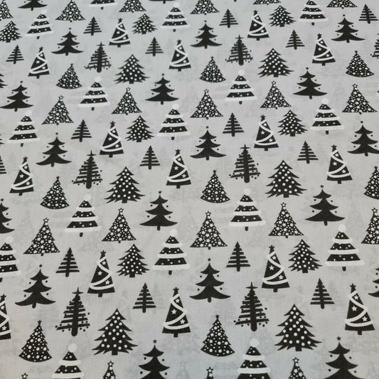 Christmas Festive Polycotton Print Fabric – 44" Wide Craft & Dressmaking Material by the Metre