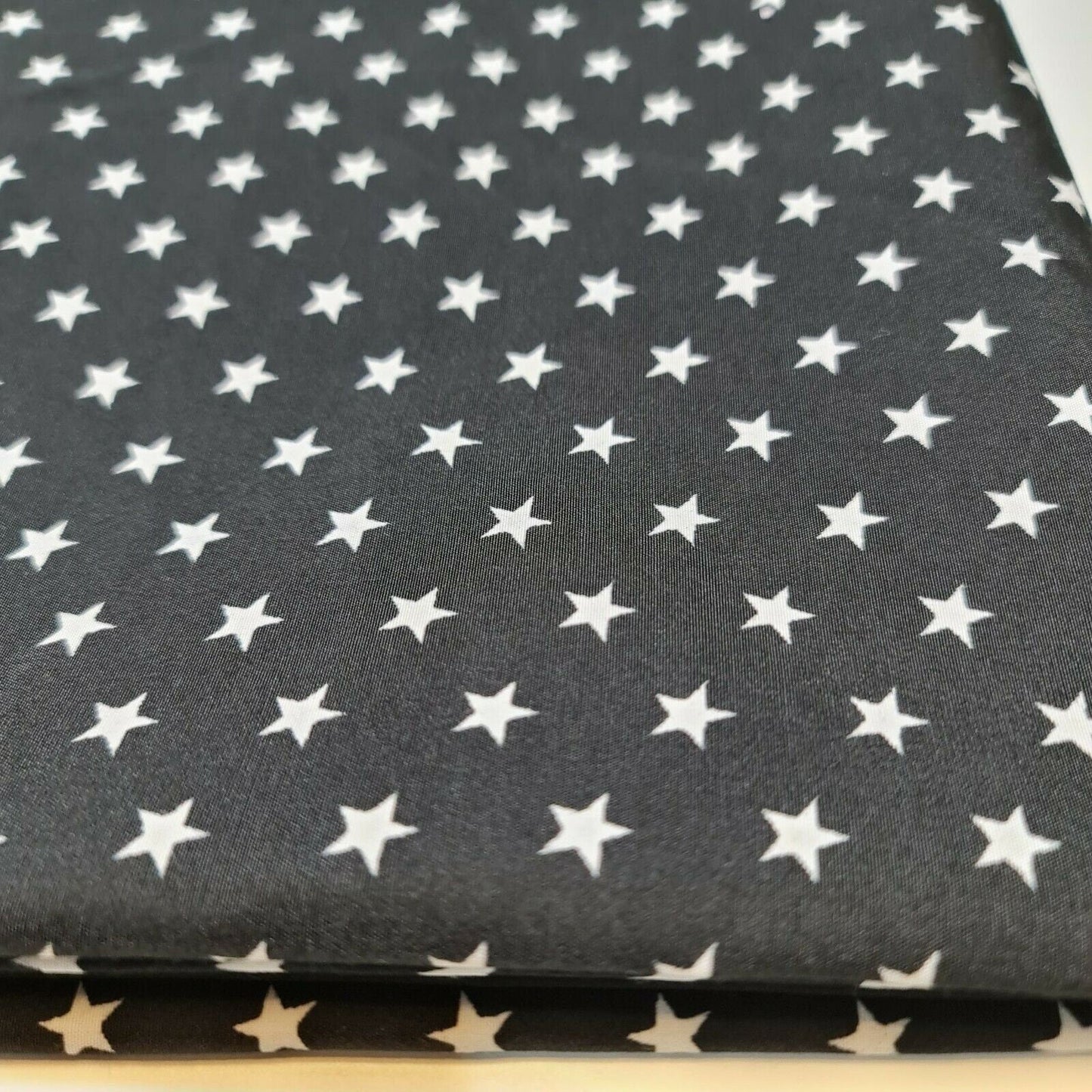 Printed Polycotton Fabric – 44" Wide – Floral, Animal, Nautical, Stars, Stripes, Fruit & Seasonal Craft Material by the Metre