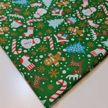 Christmas Festive Polycotton Print Fabric – 44" Wide Craft & Dressmaking Material by the Metre