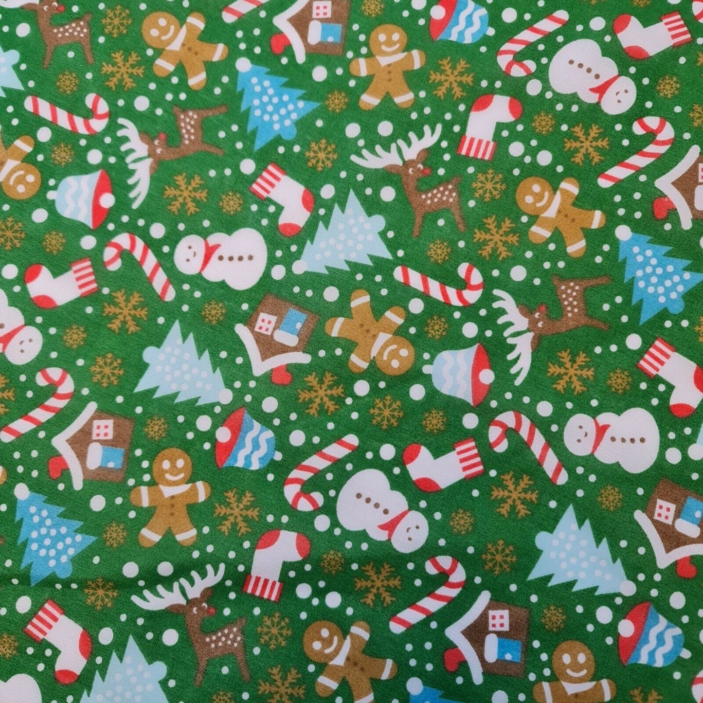 Christmas Festive Polycotton Print Fabric – 44" Wide Craft & Dressmaking Material by the Metre