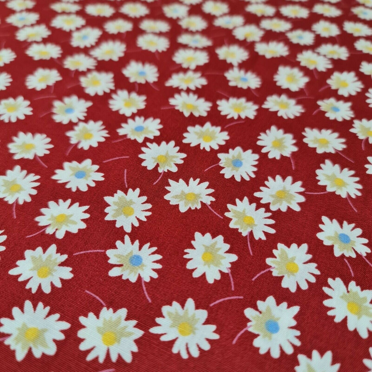Red 100% Cotton Poplin Daisy Flower Fabric Dress Craft Quilting Costume Material 58" By The Meter