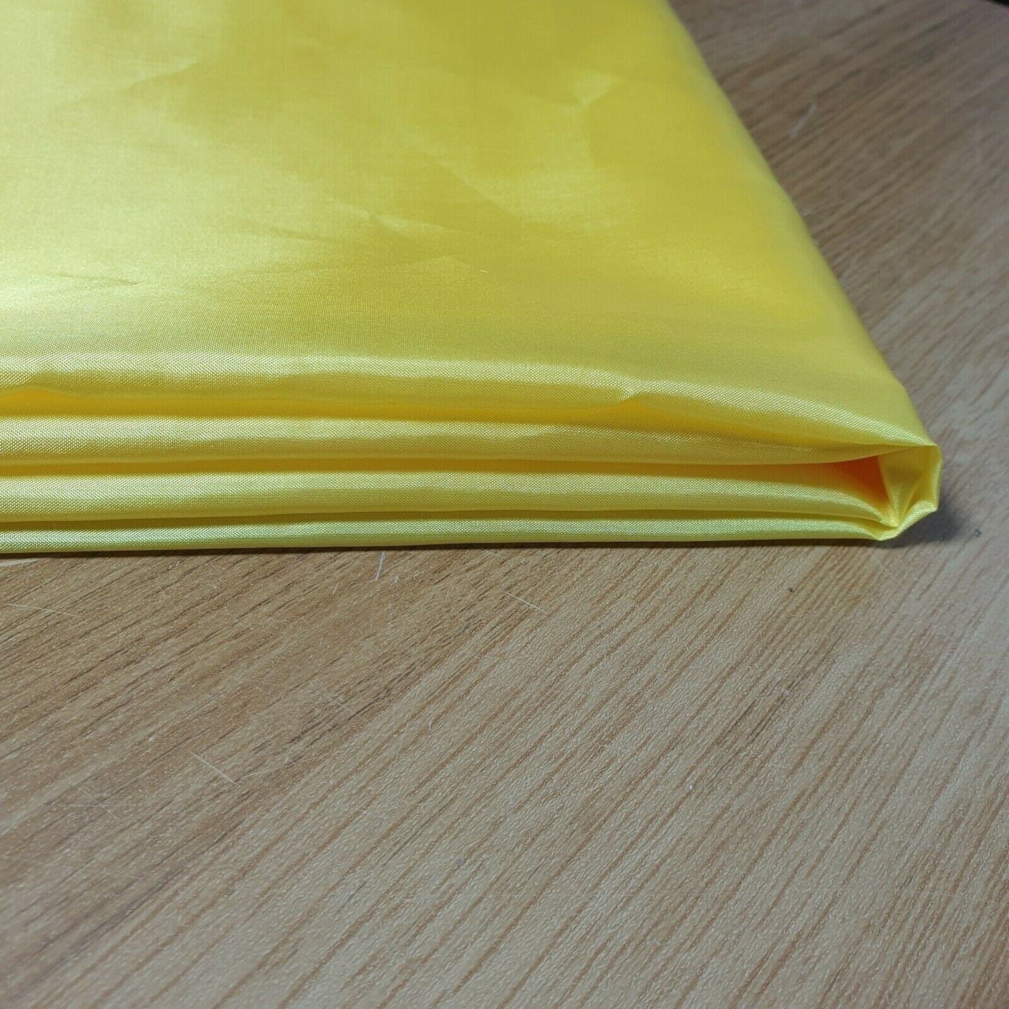 Habotai Lightweight Satin Fabric – 58" Wide Anti-Static Lining for Dresses, Skirts, Jackets & Décor by the Metre