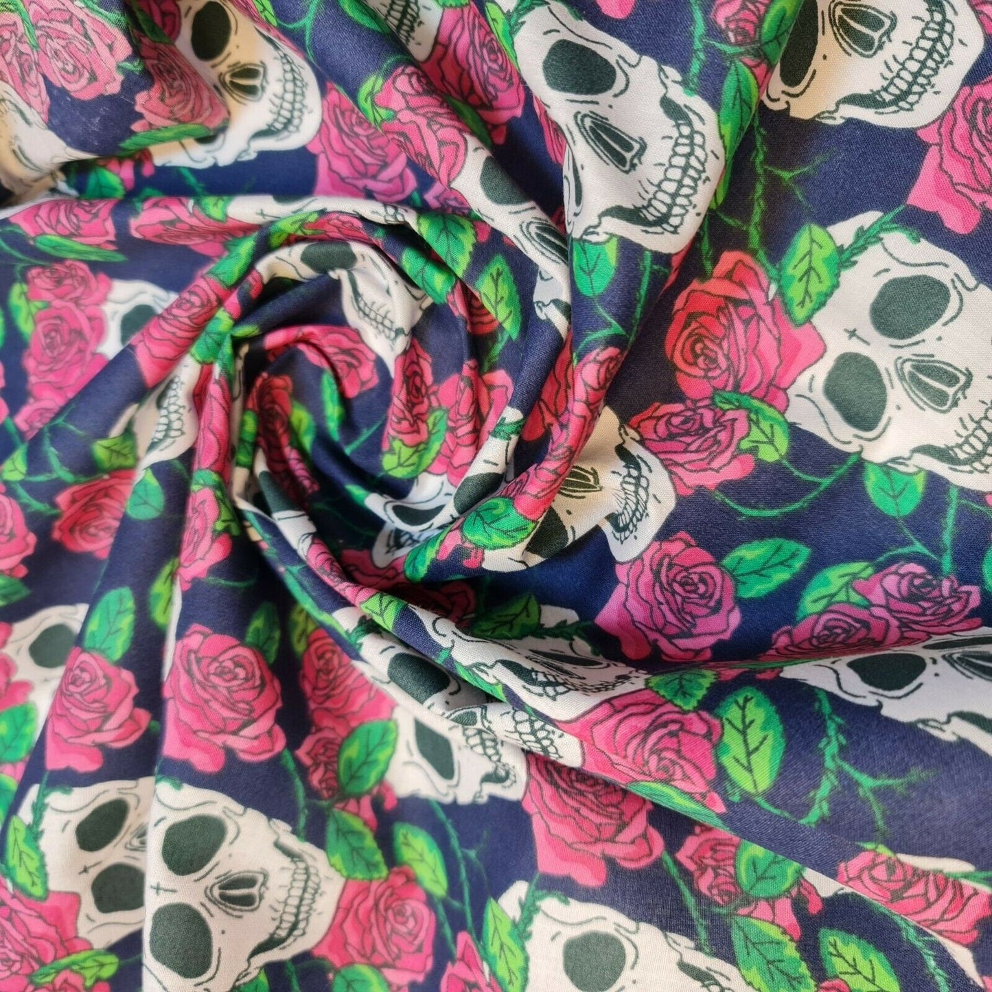 Printed Polycotton Fabric – 44" Wide – Floral, Animal, Nautical, Stars, Stripes, Fruit & Seasonal Craft Material by the Metre