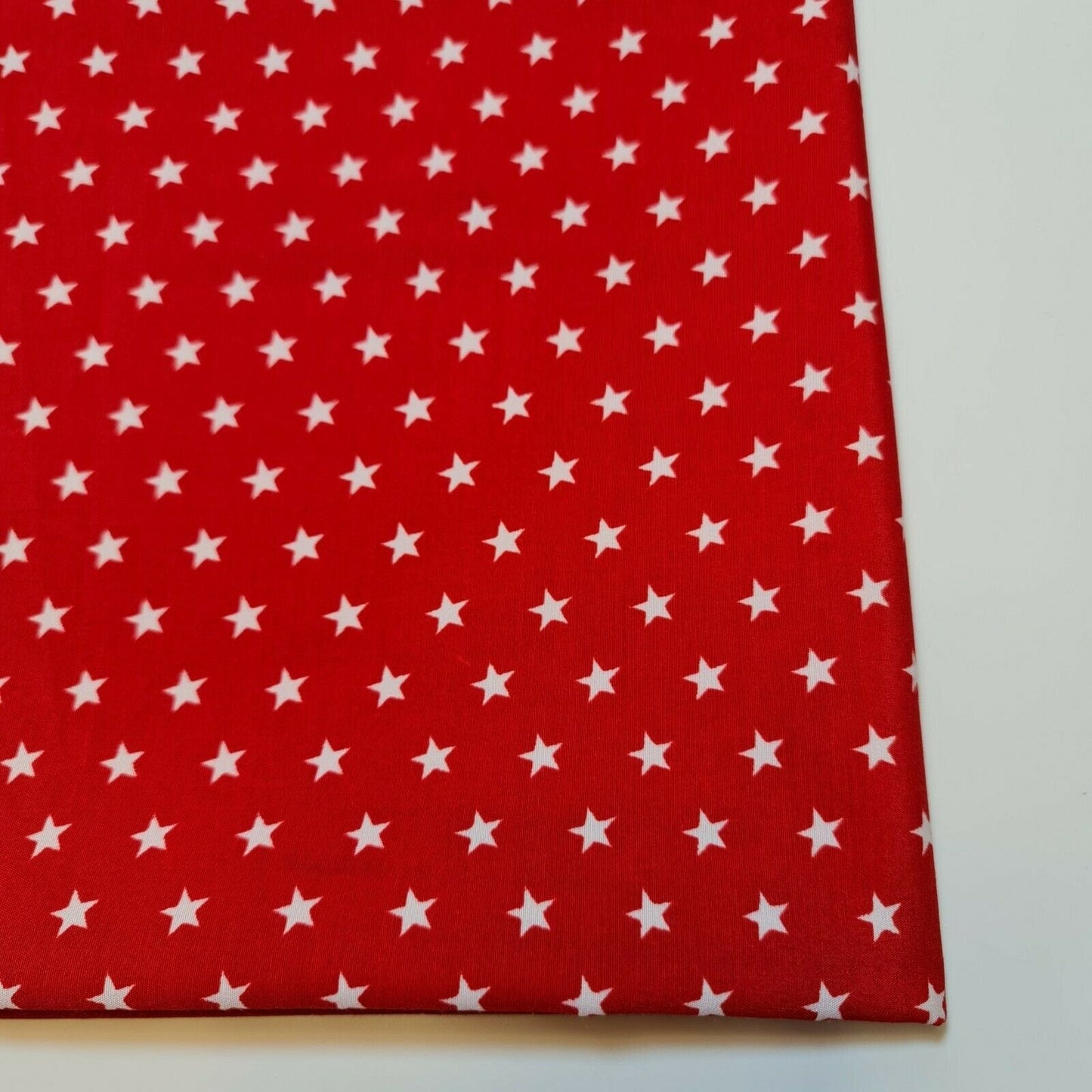 Printed Polycotton Fabric – 44" Wide – Floral, Animal, Nautical, Stars, Stripes, Fruit & Seasonal Craft Material by the Metre