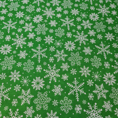 Christmas Festive Polycotton Print Fabric – 44" Wide Craft & Dressmaking Material by the Metre