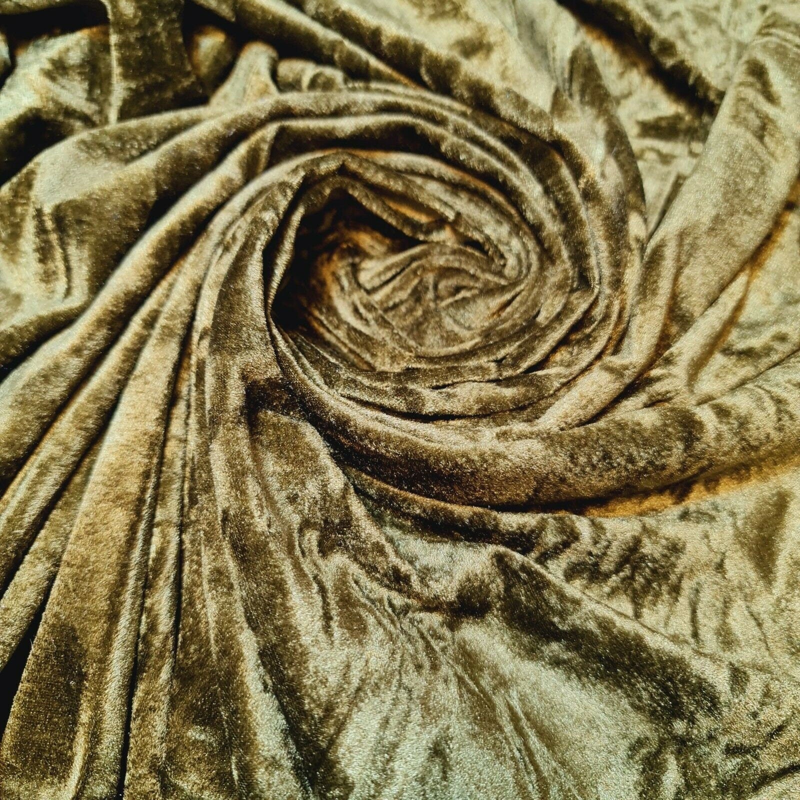 Premium Marble Crushed Velvet Fabric – 58