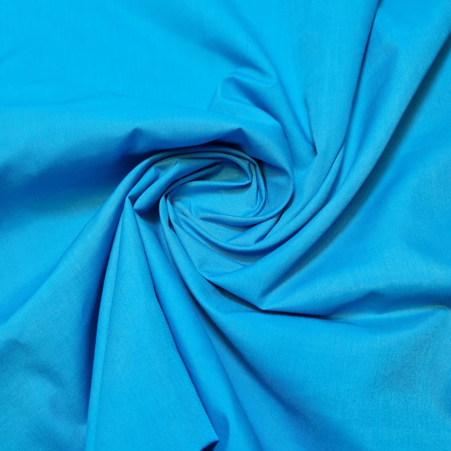 Plain Polycotton Fabric – 44" Wide Premium Dyed Material for Dressmaking, Crafts & Quilting