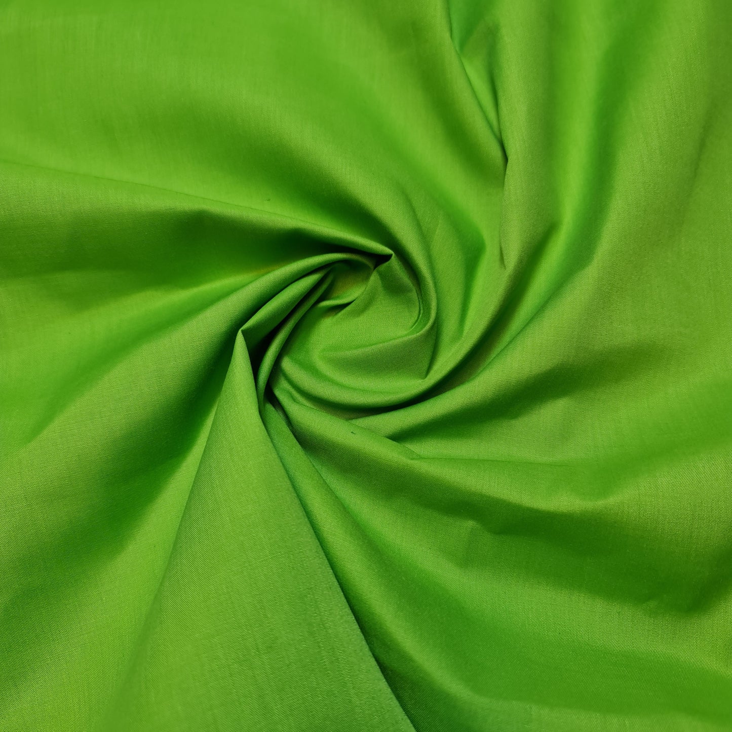 Plain Polycotton Fabric – 44" Wide Premium Dyed Material for Dressmaking, Crafts & Quilting