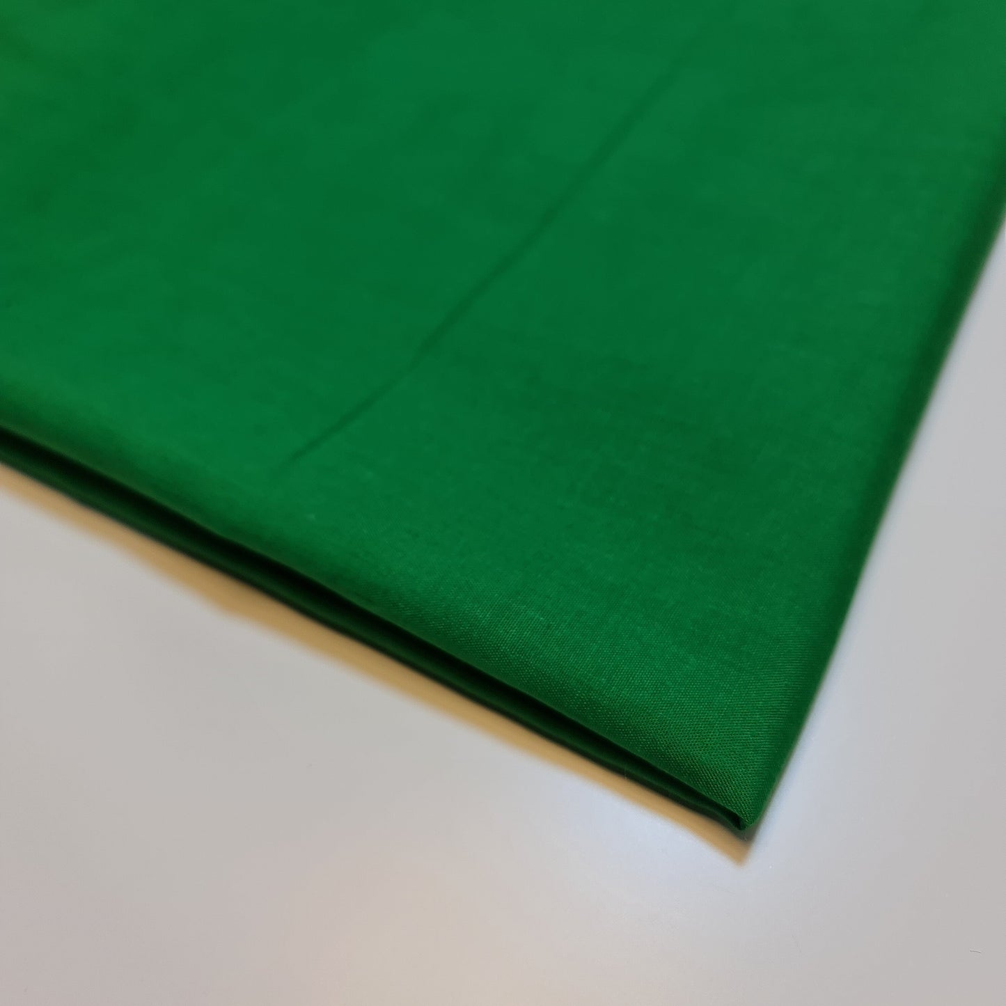 Plain Polycotton Fabric – 44" Wide Premium Dyed Material for Dressmaking, Crafts & Quilting