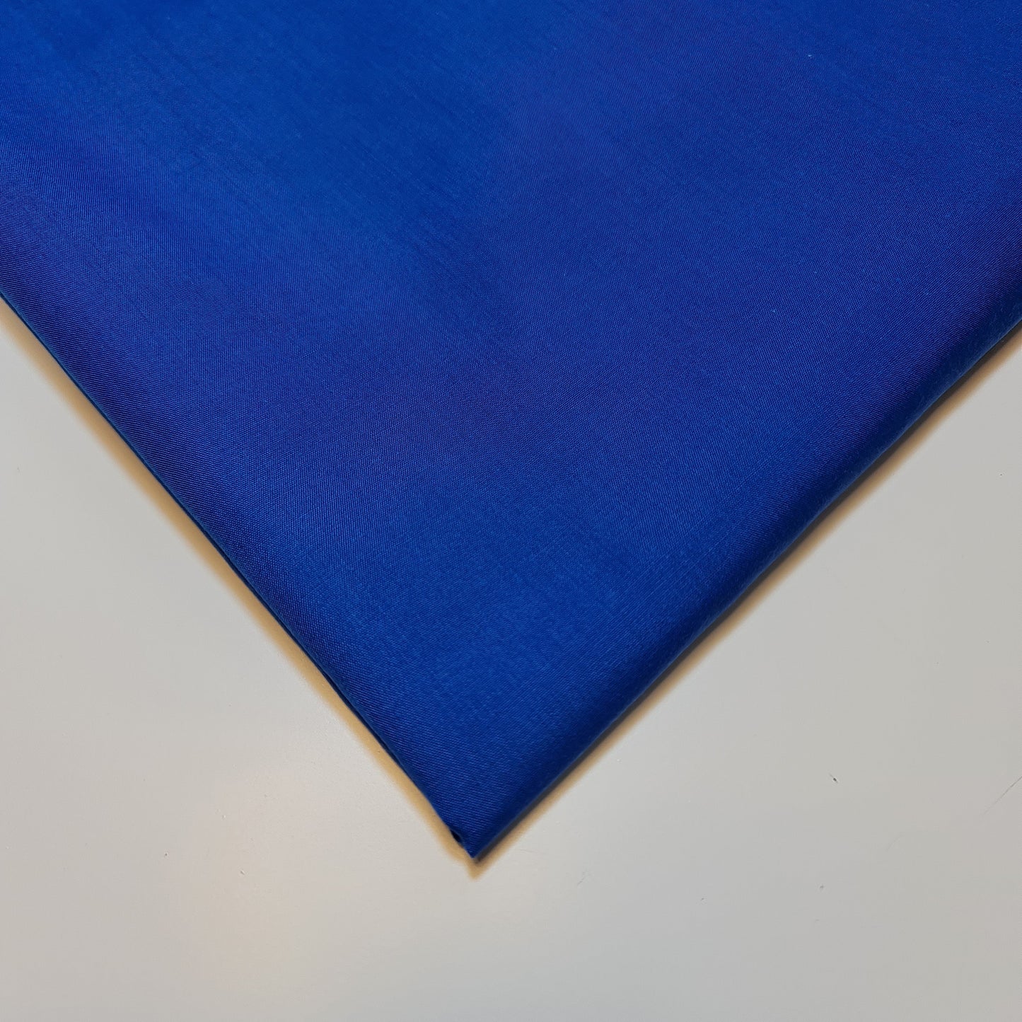 Plain Polycotton Fabric – 44" Wide Premium Dyed Material for Dressmaking, Crafts & Quilting