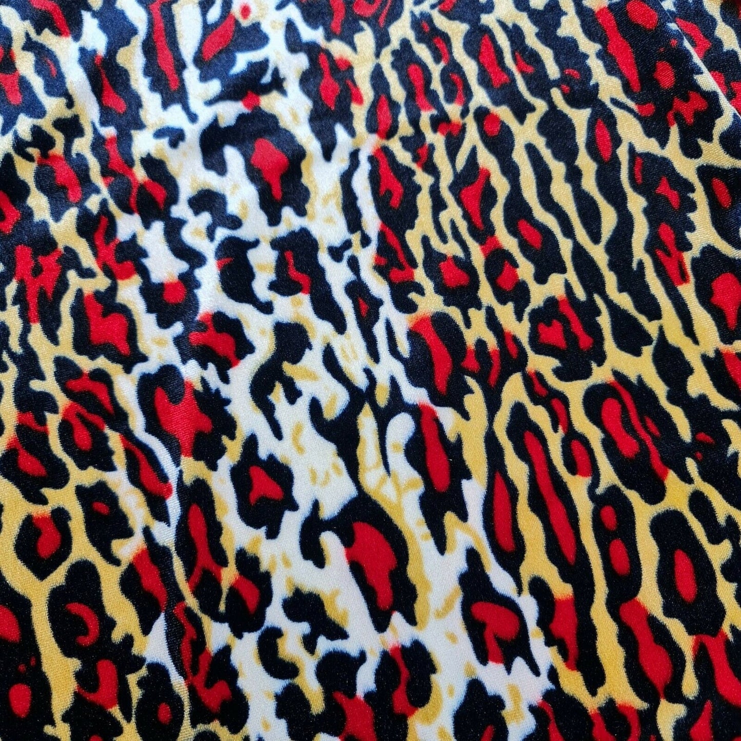 Stretch Animal & Floral Printed Velvet Fabric – 58" Wide Soft Upholstery, Patchwork & Craft Material