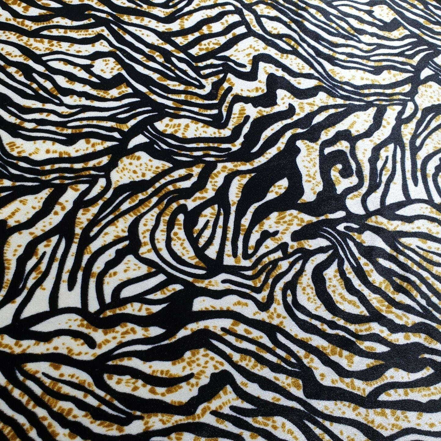 Stretch Animal & Floral Printed Velvet Fabric – 58" Wide Soft Upholstery, Patchwork & Craft Material
