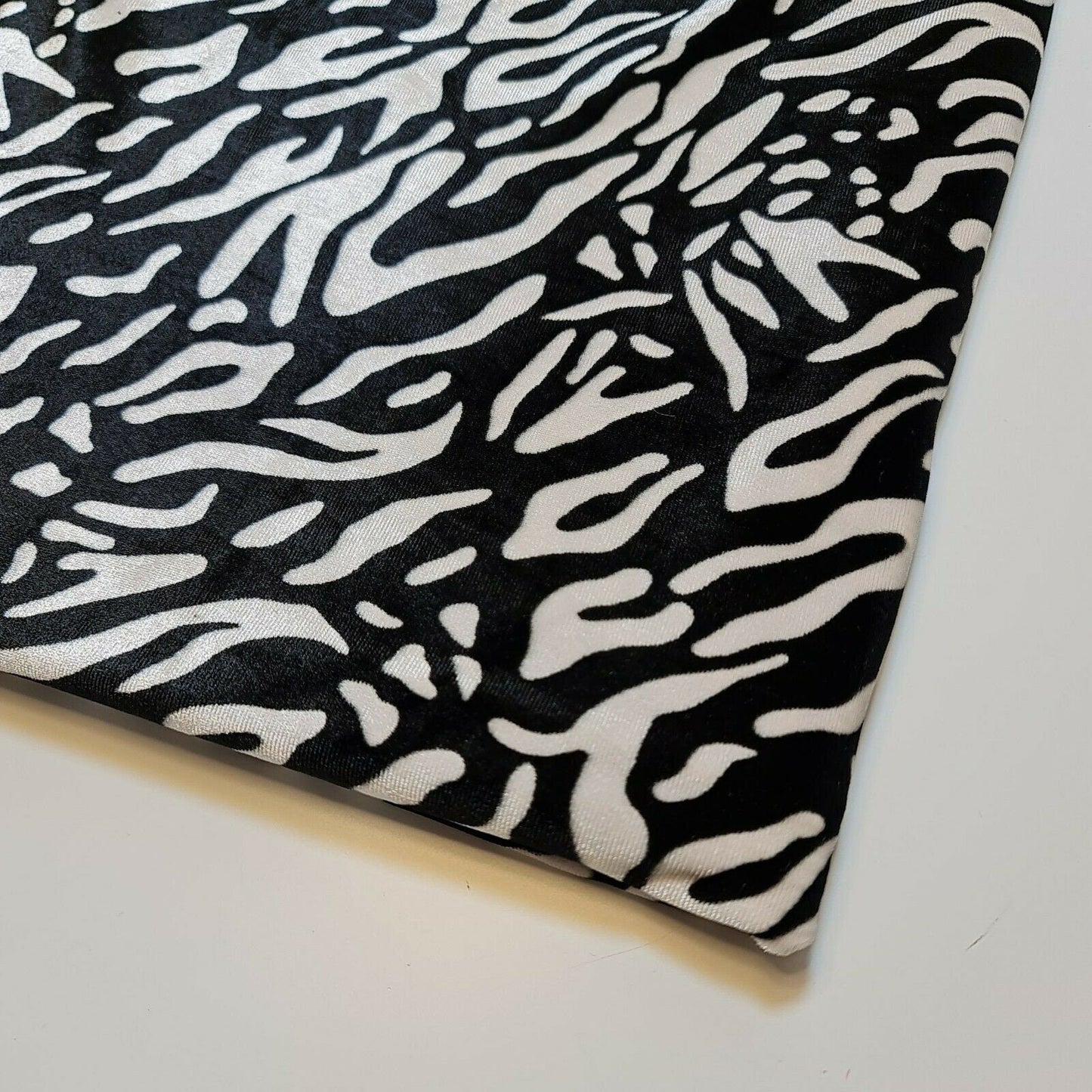 Stretch Animal & Floral Printed Velvet Fabric – 58" Wide Soft Upholstery, Patchwork & Craft Material
