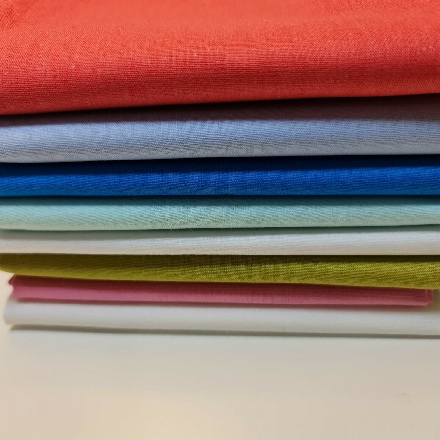 100% Cotton Fat Quarter Fabric Bundle of 8 50x50cm Mix Colours Plain Solid Colours Quilting Patchwork Material