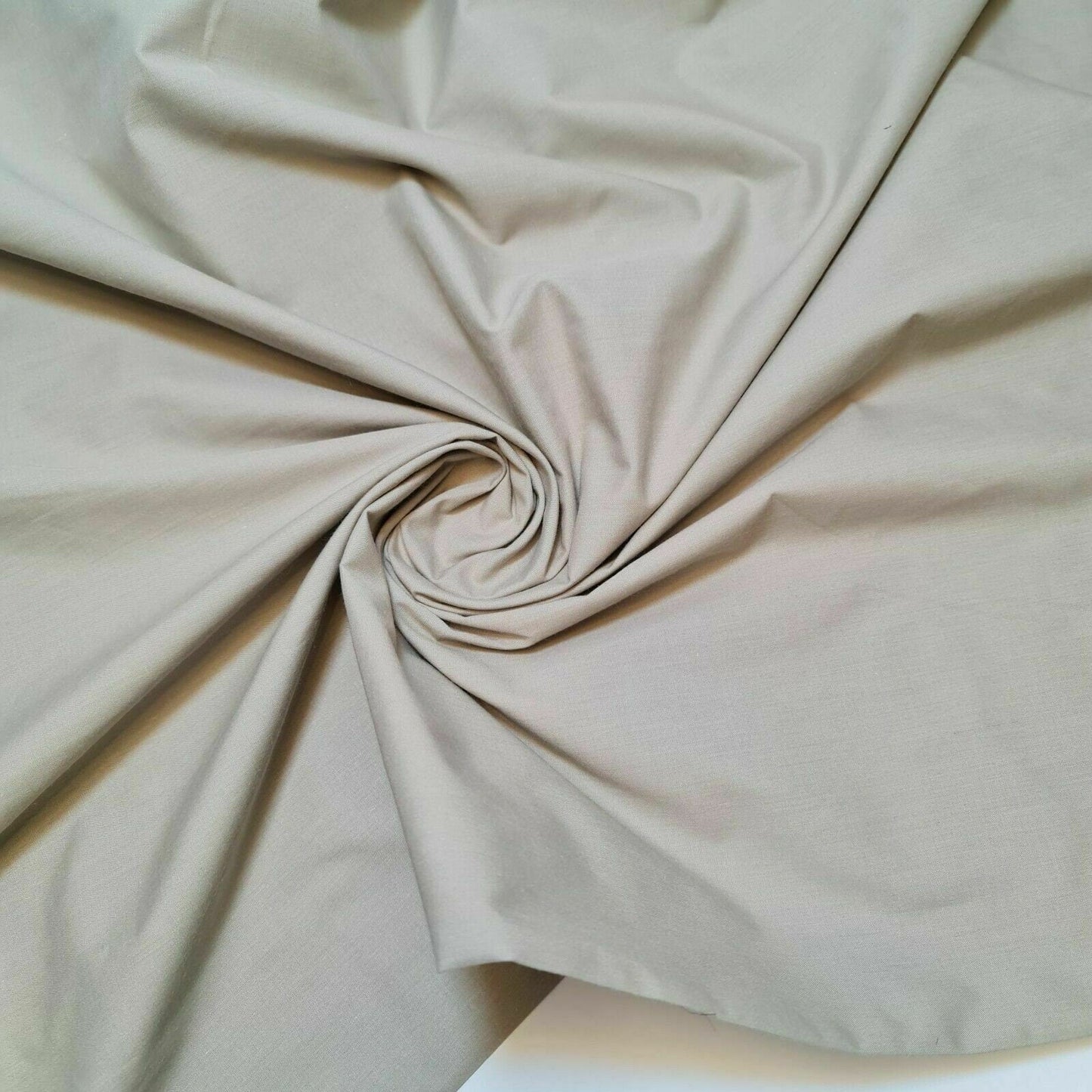 100% Cotton Plain Woven Poplin Fabric – 58" Wide for Dressmaking, Crafts & Quilting