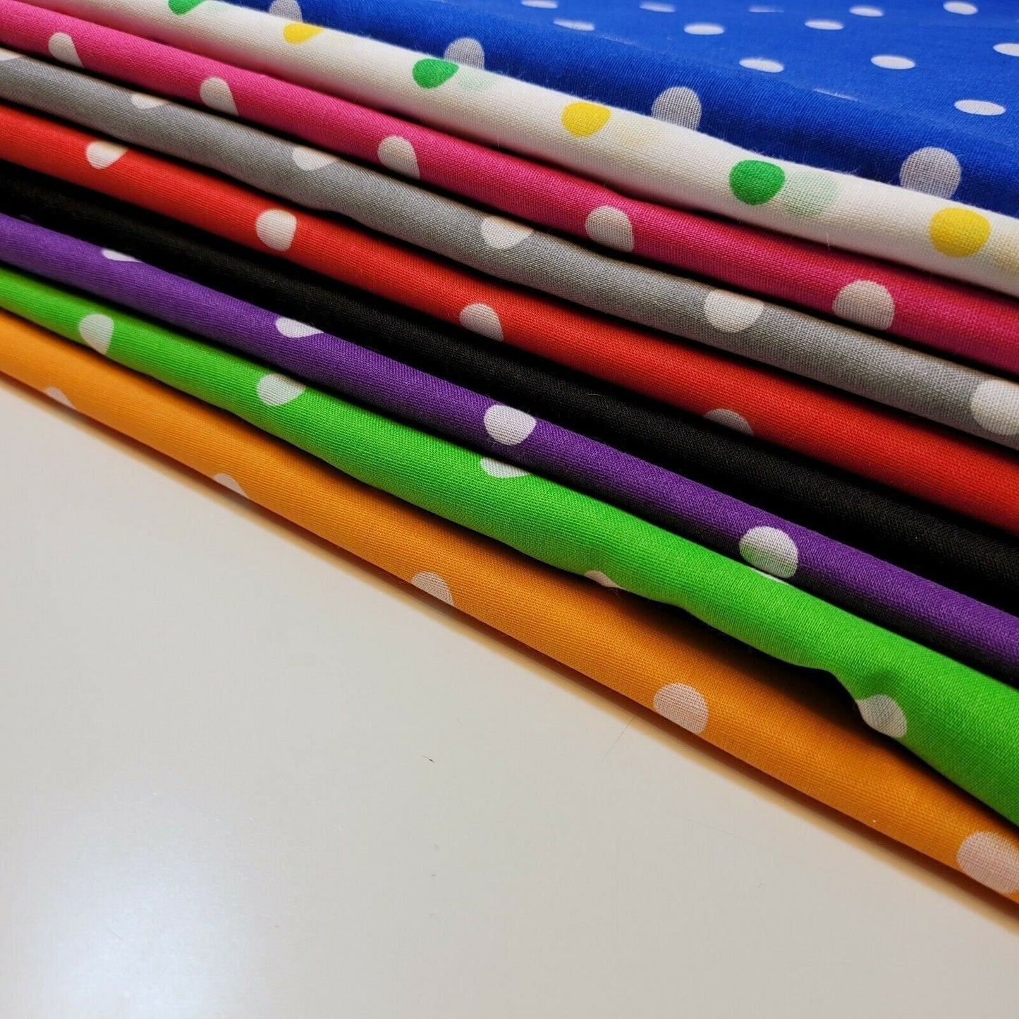 Printed Polycotton Fabric – 44" Wide – Floral, Animal, Nautical, Stars, Stripes, Fruit & Seasonal Craft Material by the Metre
