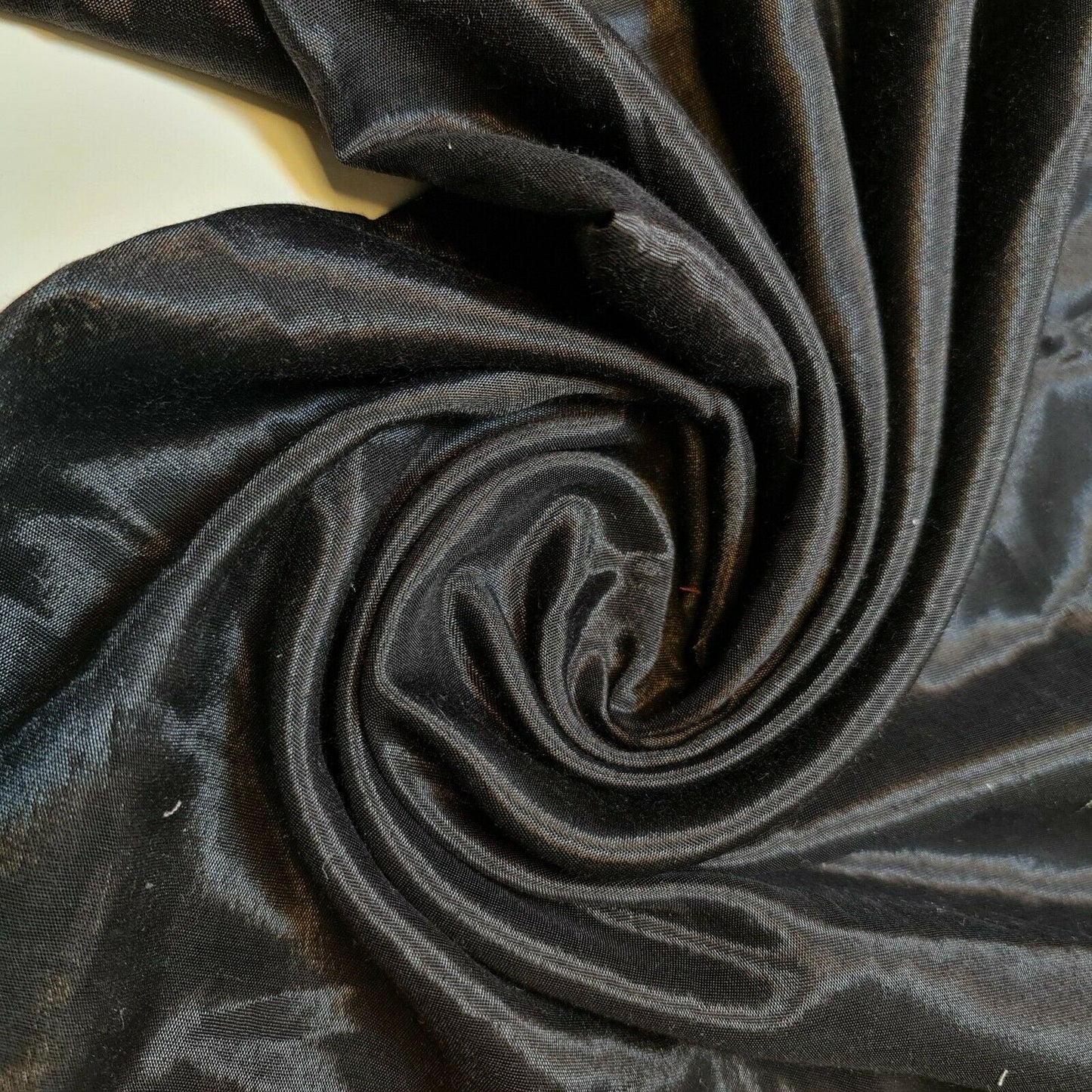 Habotai Lightweight Satin Fabric – 58" Wide Anti-Static Lining for Dresses, Skirts, Jackets & Décor by the Metre