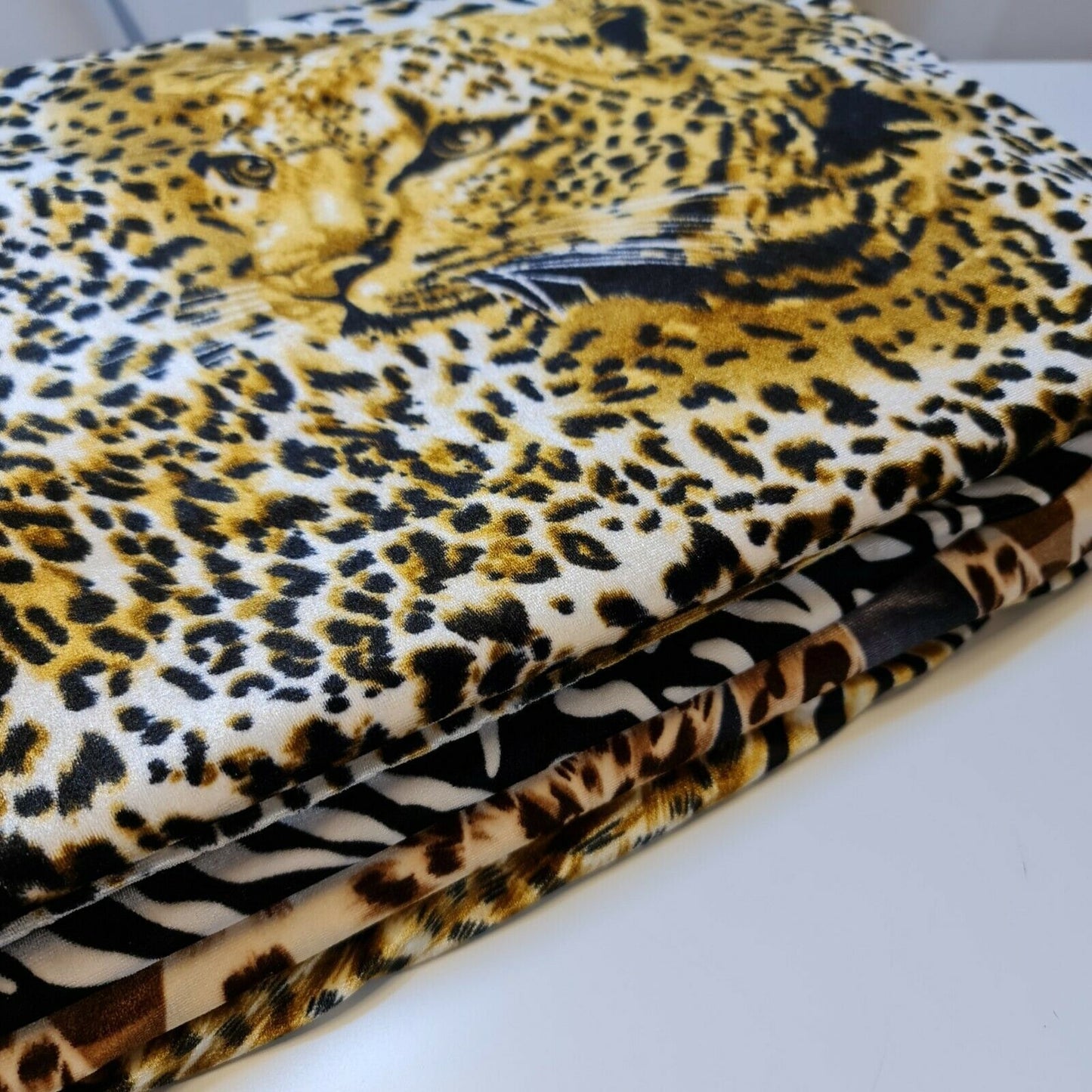 Stretch Animal & Floral Printed Velvet Fabric – 58" Wide Soft Upholstery, Patchwork & Craft Material