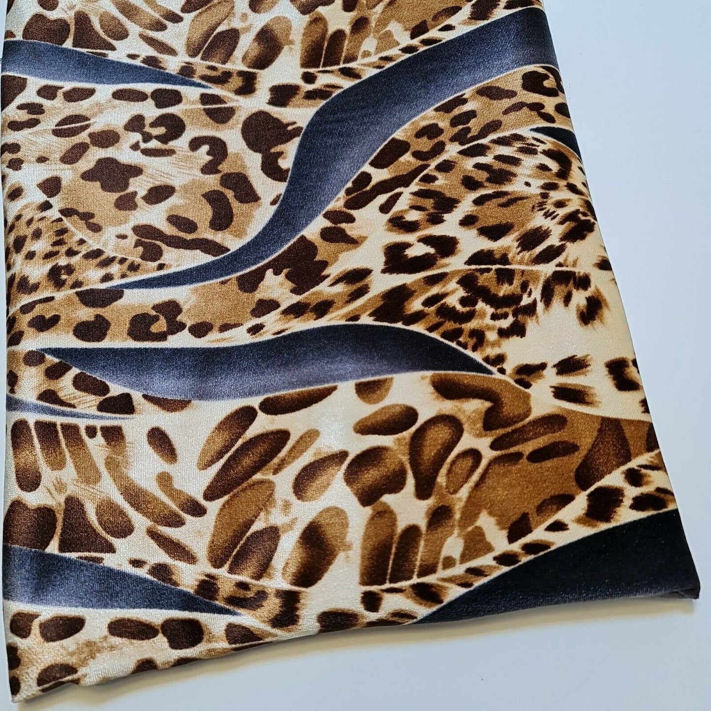 Stretch Animal & Floral Printed Velvet Fabric – 58" Wide Soft Upholstery, Patchwork & Craft Material