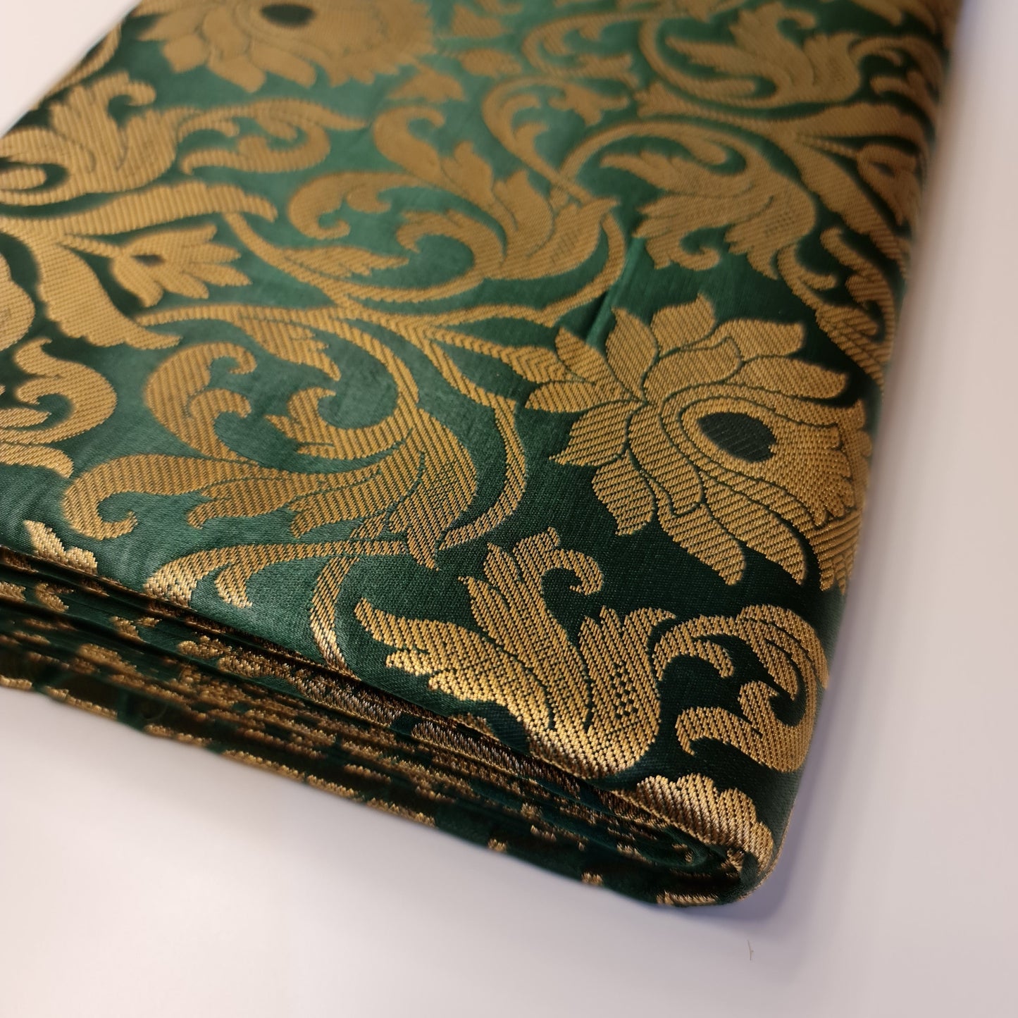 Luxurious Floral Banarasi Brocade Fabric – Premium Indian Gold Metallic Jacquard Woven Material 44" Wide