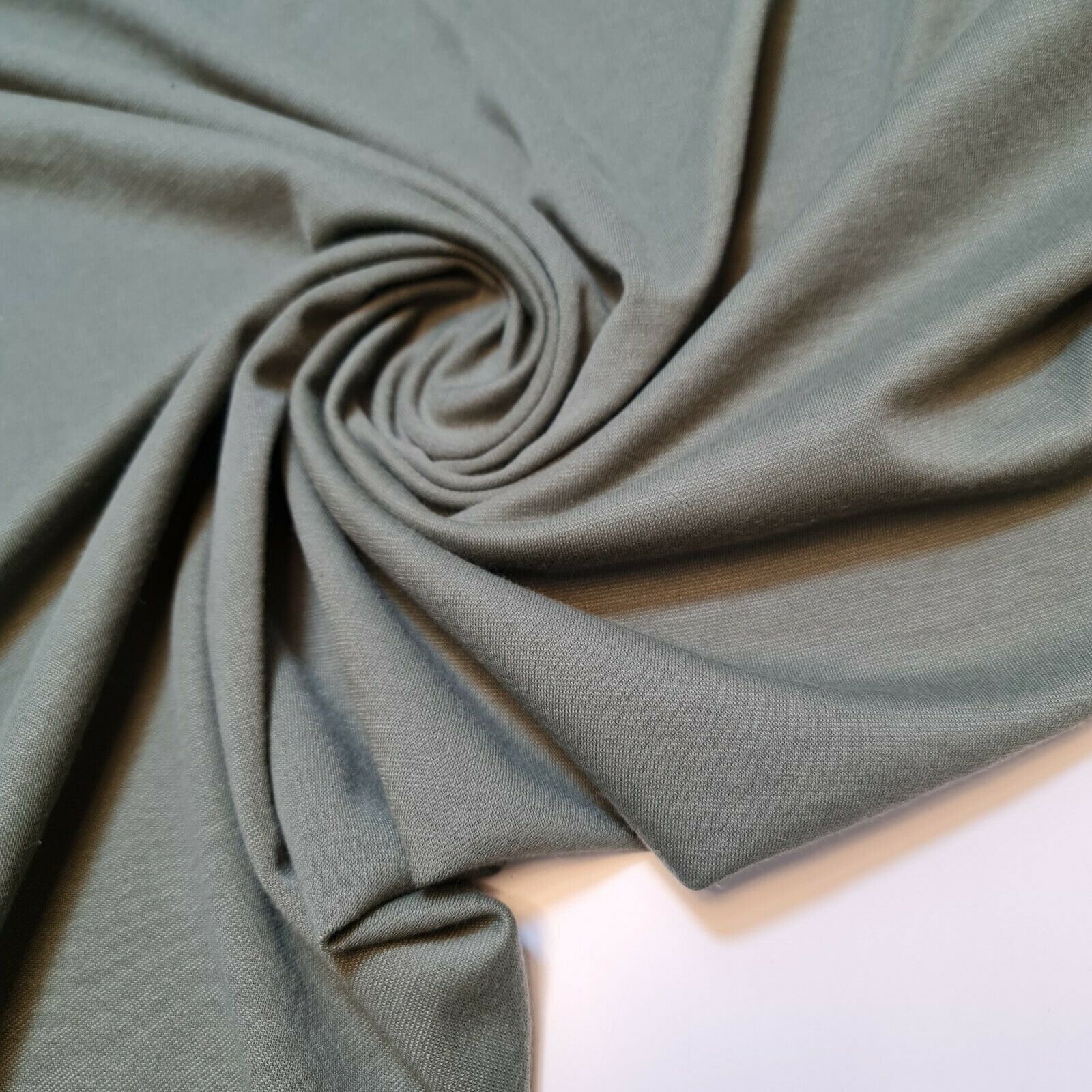 Ponte Roma Jersey 4-Way Stretch Fabric – 58
