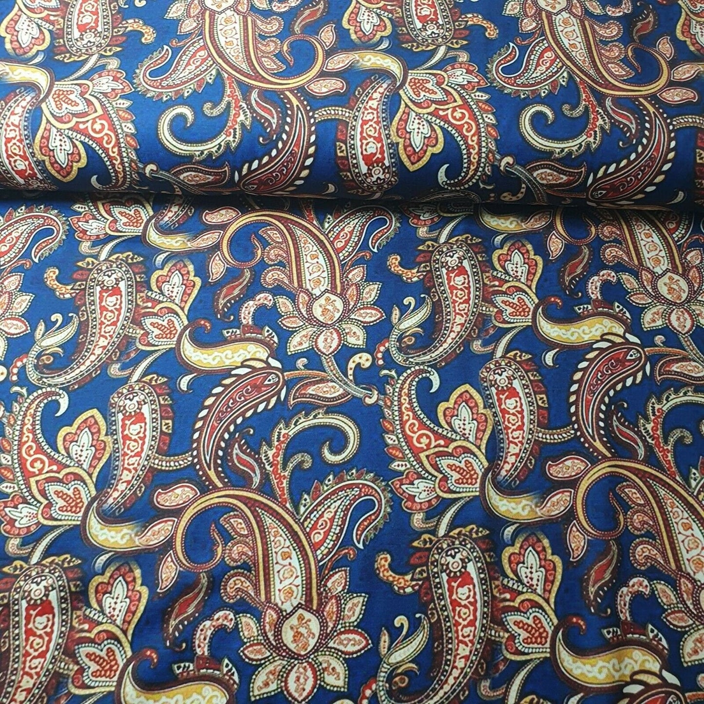 Digital Floral Print Polycotton Fabric – 44" Wide Soft Lightweight Dress & Craft Material