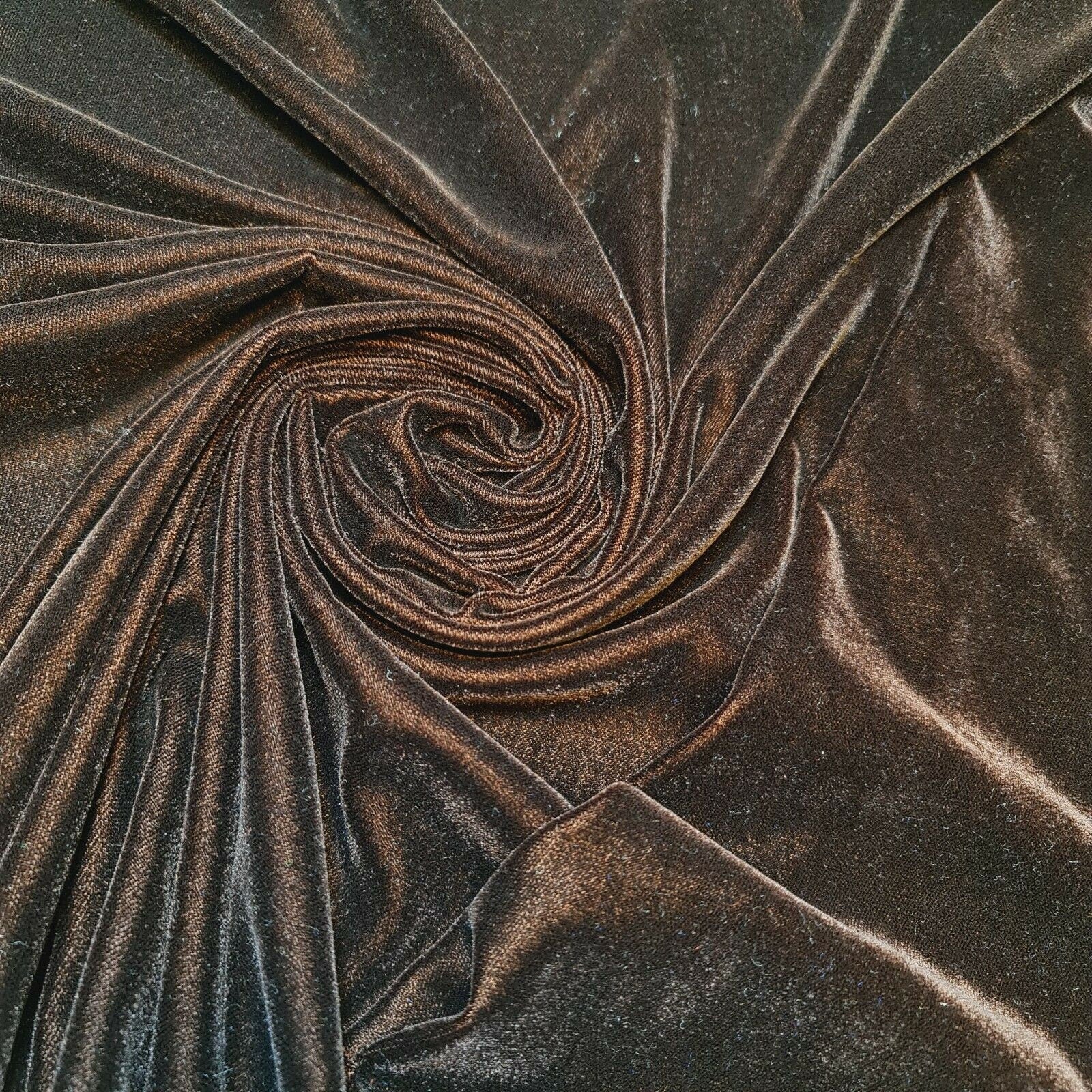 Luxury Three Crown Velvet Fabric (Micro 5000 & 9000) – 44