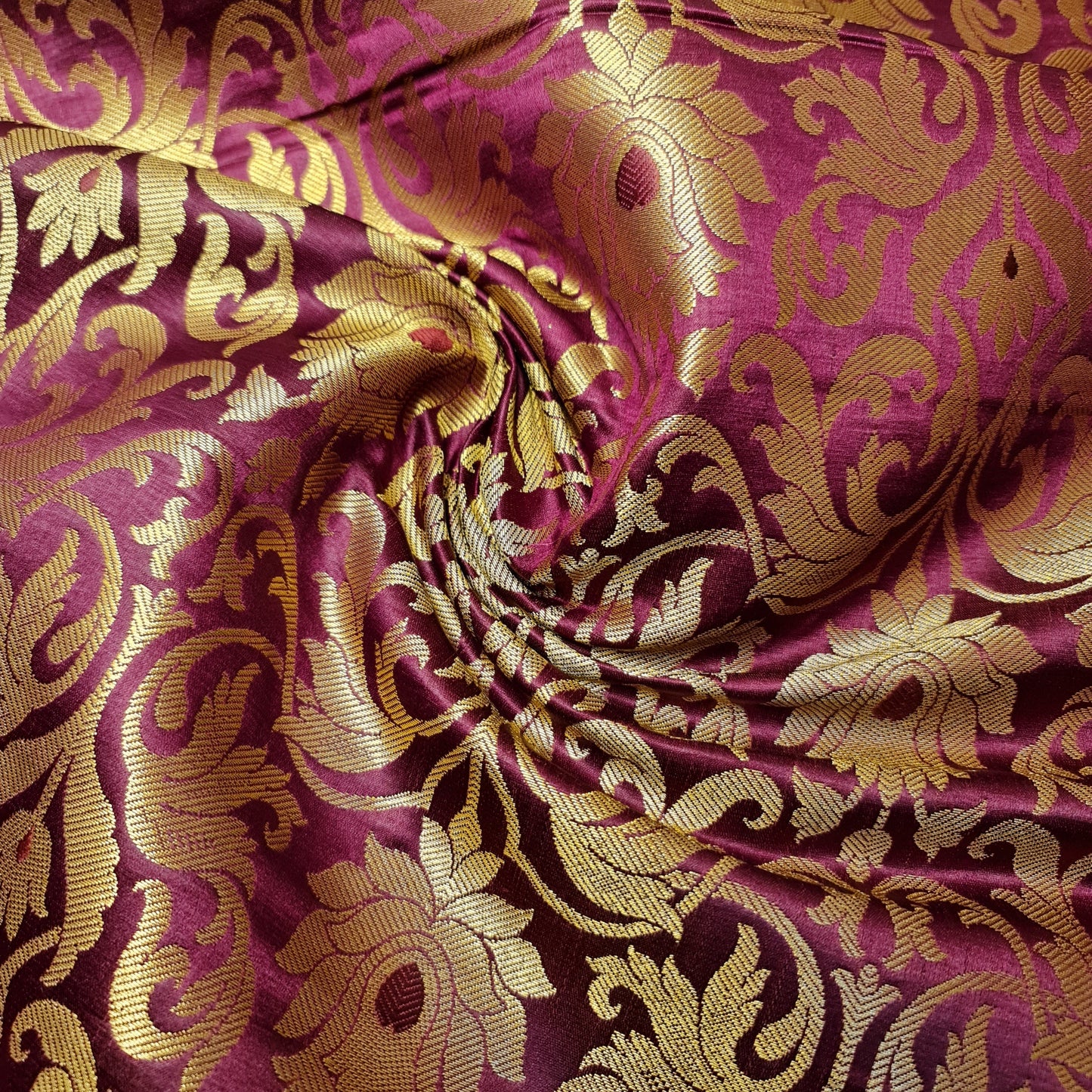 Luxurious Floral Banarasi Brocade Fabric – Premium Indian Gold Metallic Jacquard Woven Material 44" Wide