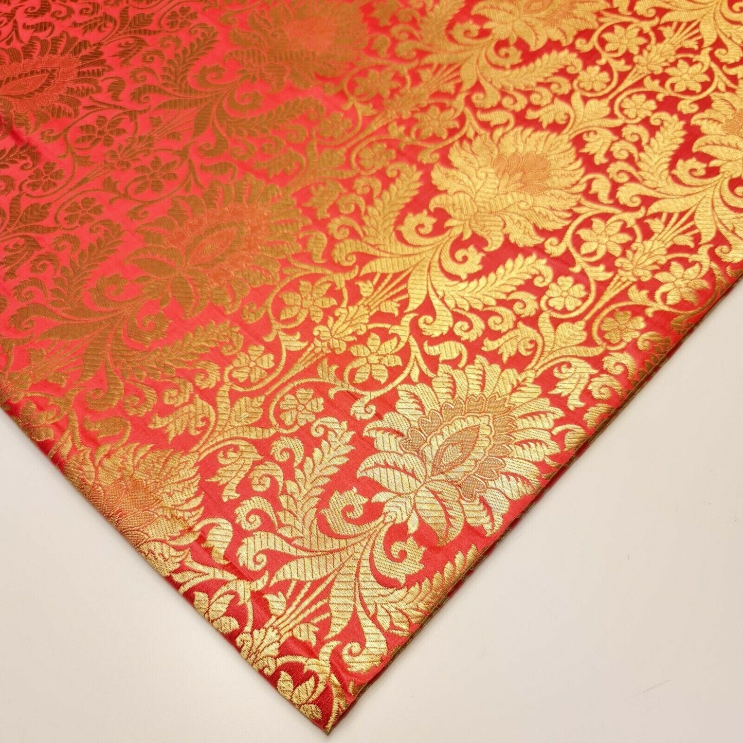 Floral Gold Leaf Damask Banarasi Brocade Fabric – Ornamental Metallic Indian Jacquard 44" Wide