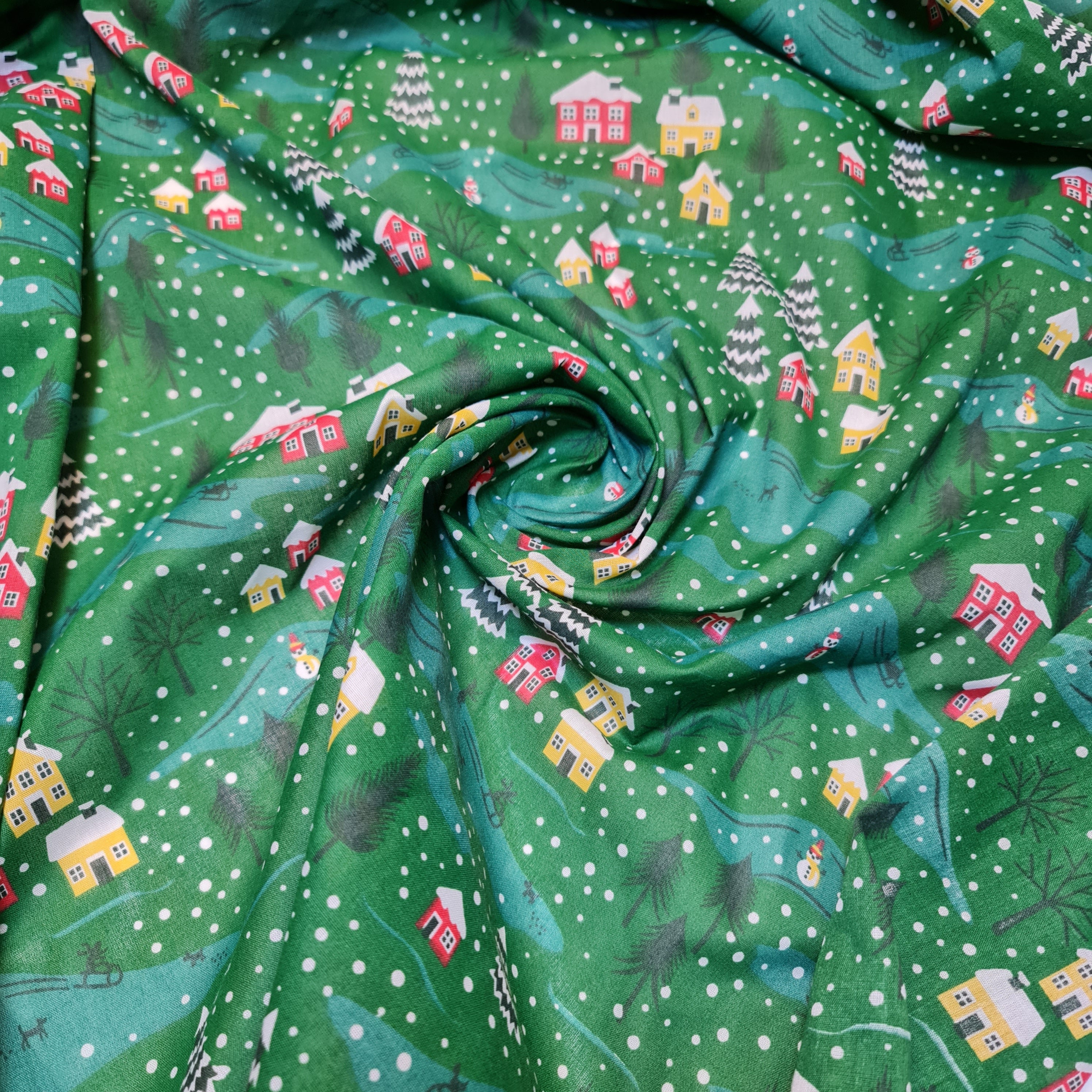 Christmas Festive Polycotton Print Fabric – 44