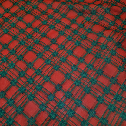 Christmas Festive Polycotton Print Fabric – 44" Wide Craft & Dressmaking Material by the Metre