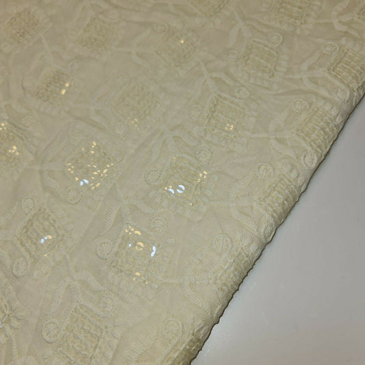 Broderie Anglaise Soft Flower Embroidery 100% Cotton Dress Craft Fabric 44" (Cream- 6)