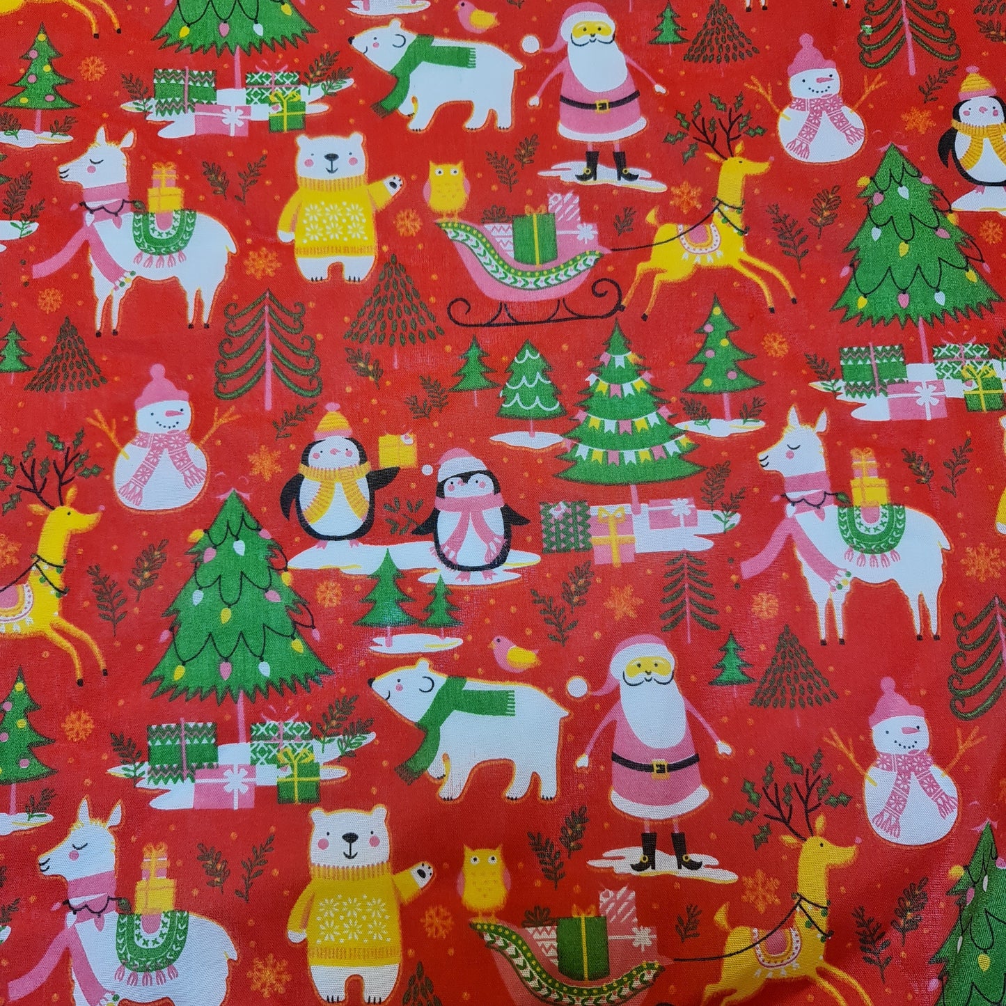 Christmas Festive Polycotton Print Fabric – 44" Wide Craft & Dressmaking Material by the Metre