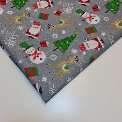 Christmas Festive Polycotton Print Fabric – 44" Wide Craft & Dressmaking Material by the Metre