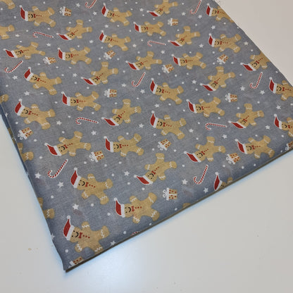 Christmas Festive Polycotton Print Fabric – 44" Wide Craft & Dressmaking Material by the Metre