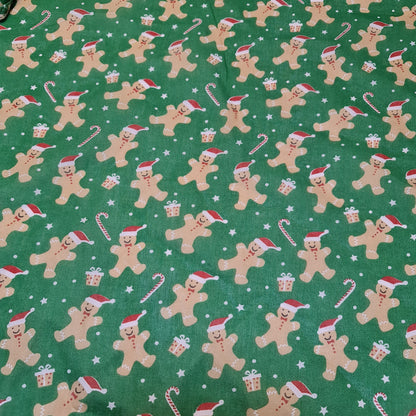 Christmas Festive Polycotton Print Fabric – 44" Wide Craft & Dressmaking Material by the Metre