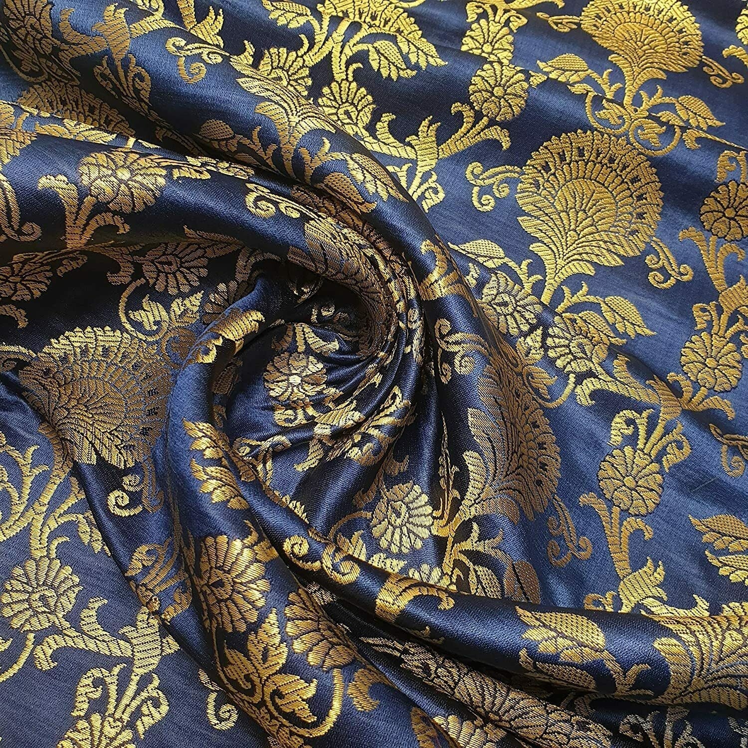 Regal Floral Pattern Indian Banarasi Brocade Fabric – 44