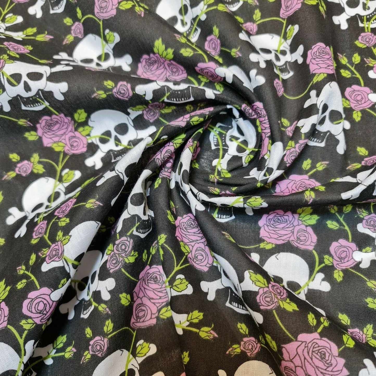 Halloween Skull & Roses Polycotton Fabric – 44" Wide Black Base Costume & Craft Material