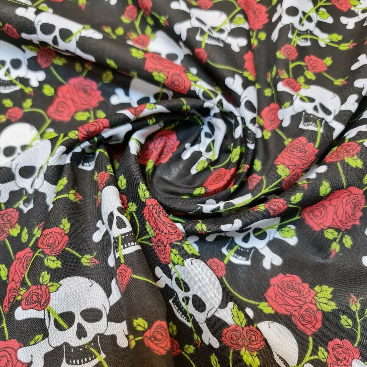 Halloween Skull & Roses Polycotton Fabric – 44" Wide Black Base Costume & Craft Material