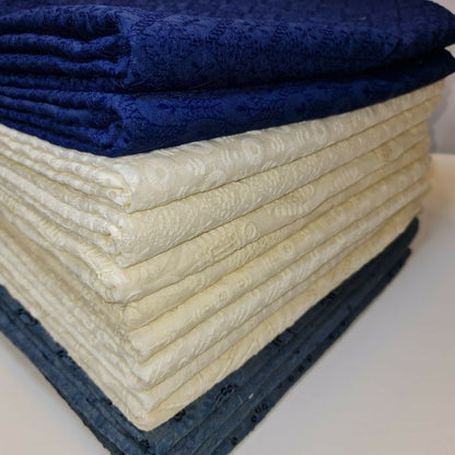 Broderie Anglaise Soft Flower Embroidery 100% Cotton Dress Craft Fabric 44" (Navy-2)