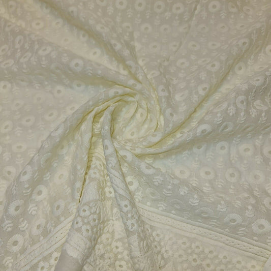 Broderie Anglaise Soft Flower Embroidery 100% Cotton Dress Craft Fabric 44" (Cream- 8