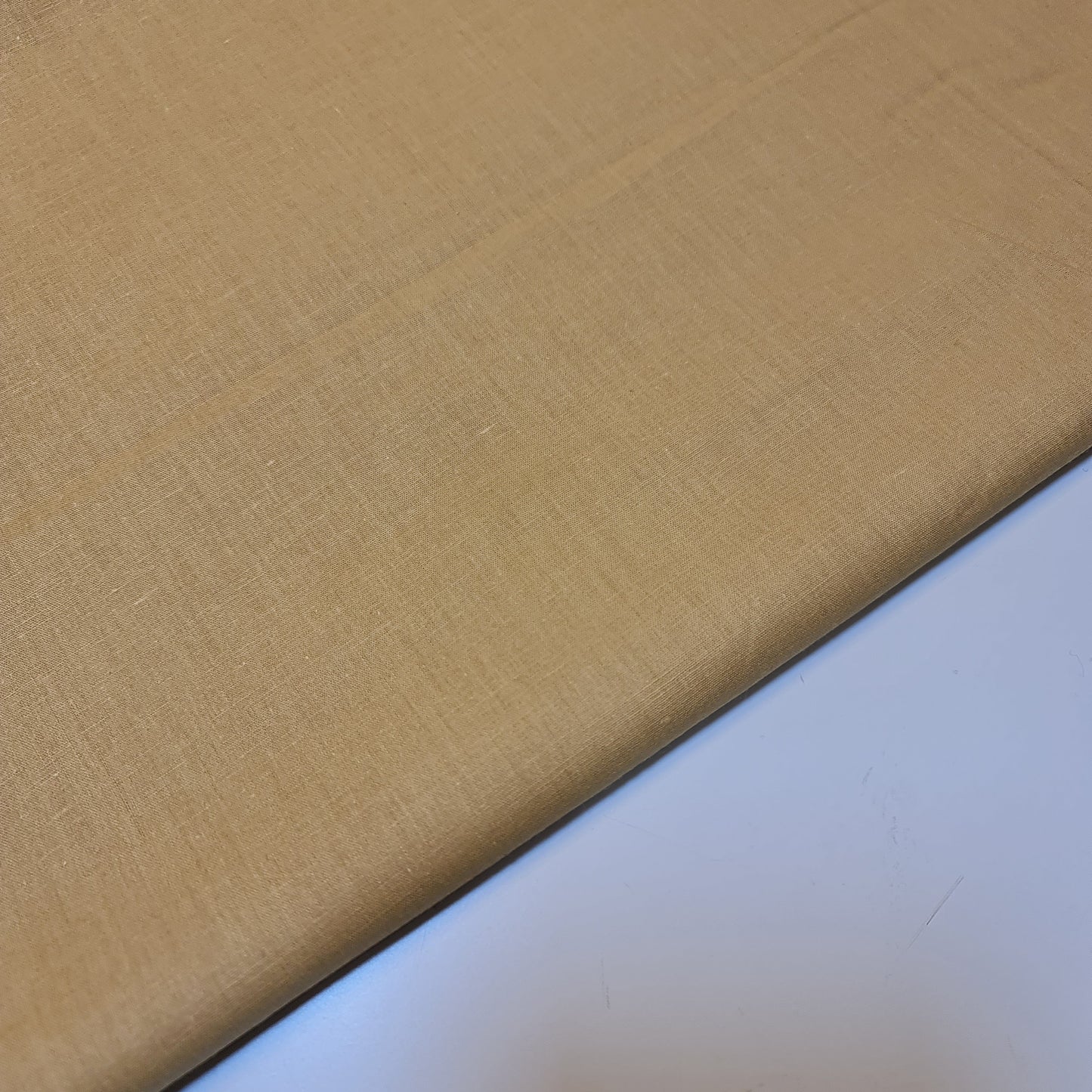 Plain 100% Cotton (Cambric) Fabric – 44" Wide Quilting, Dressmaking & Craft Material by the Metre
