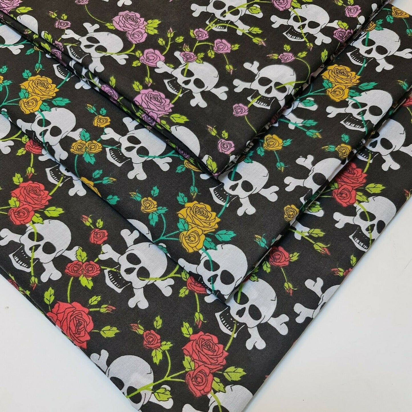 Halloween Skull & Roses Polycotton Fabric – 44" Wide Black Base Costume & Craft Material
