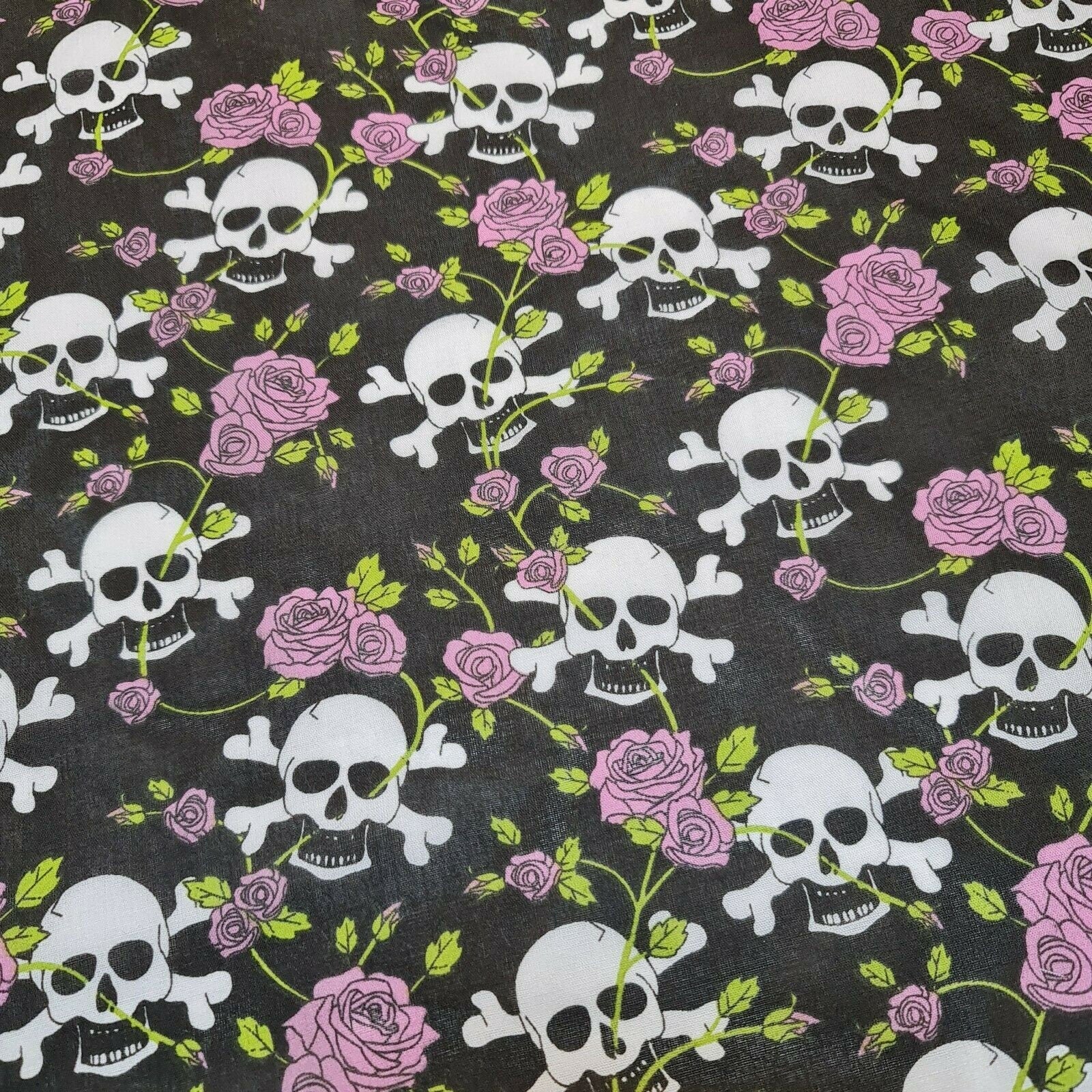 Halloween Skull & Roses Polycotton Fabric – 44