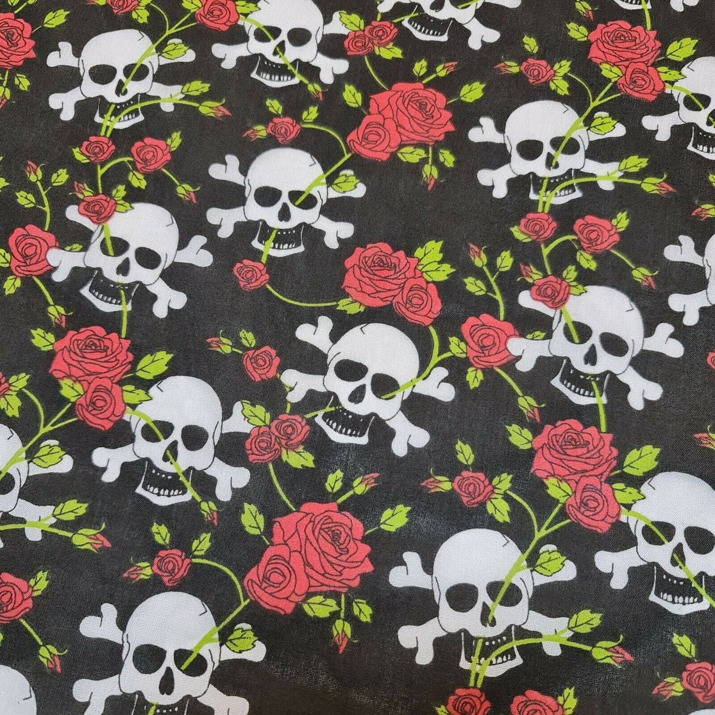 Halloween Skull & Roses Polycotton Fabric – 44" Wide Black Base Costume & Craft Material