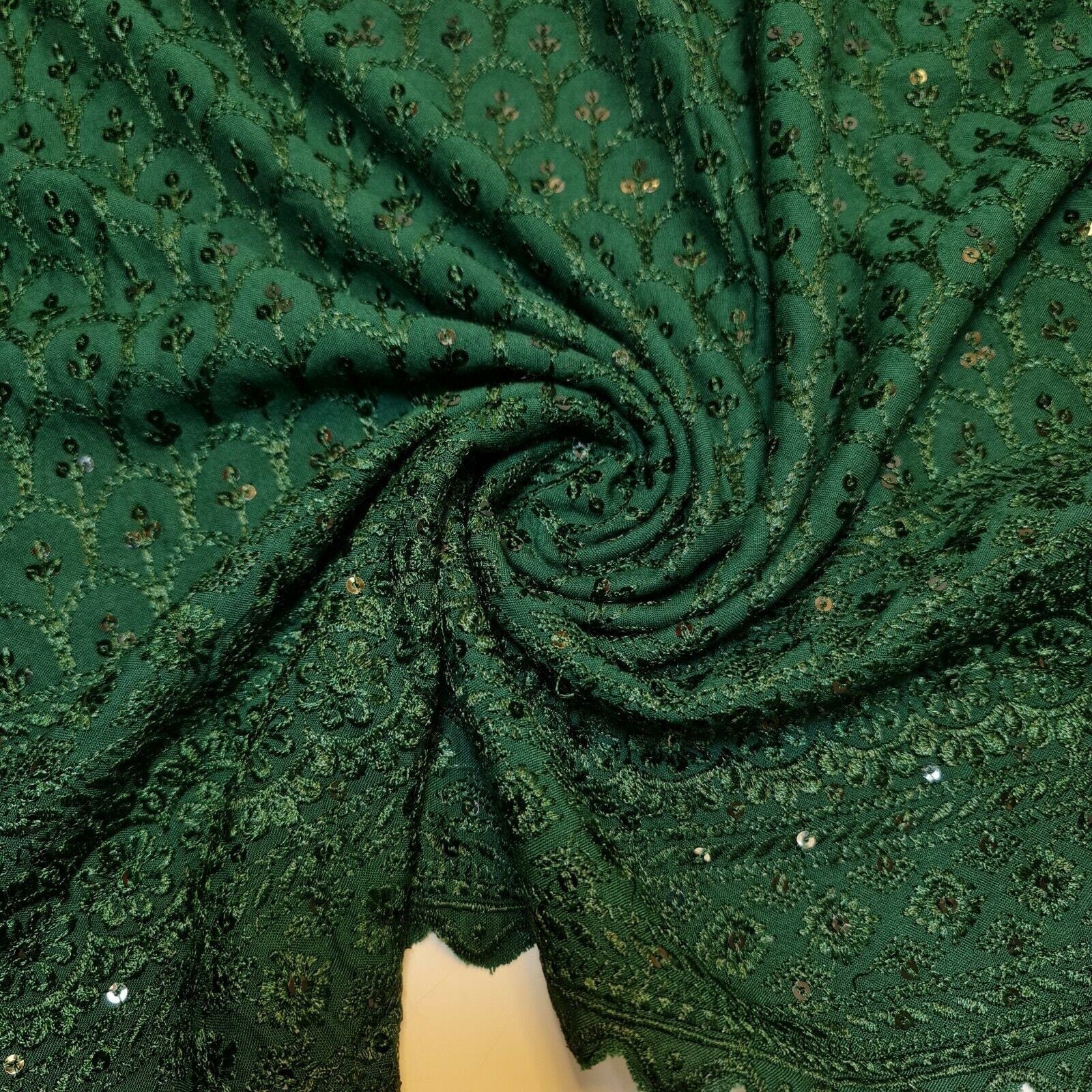 Broderie Anglaise Sequin Embroidery Viscose Fabric – 44