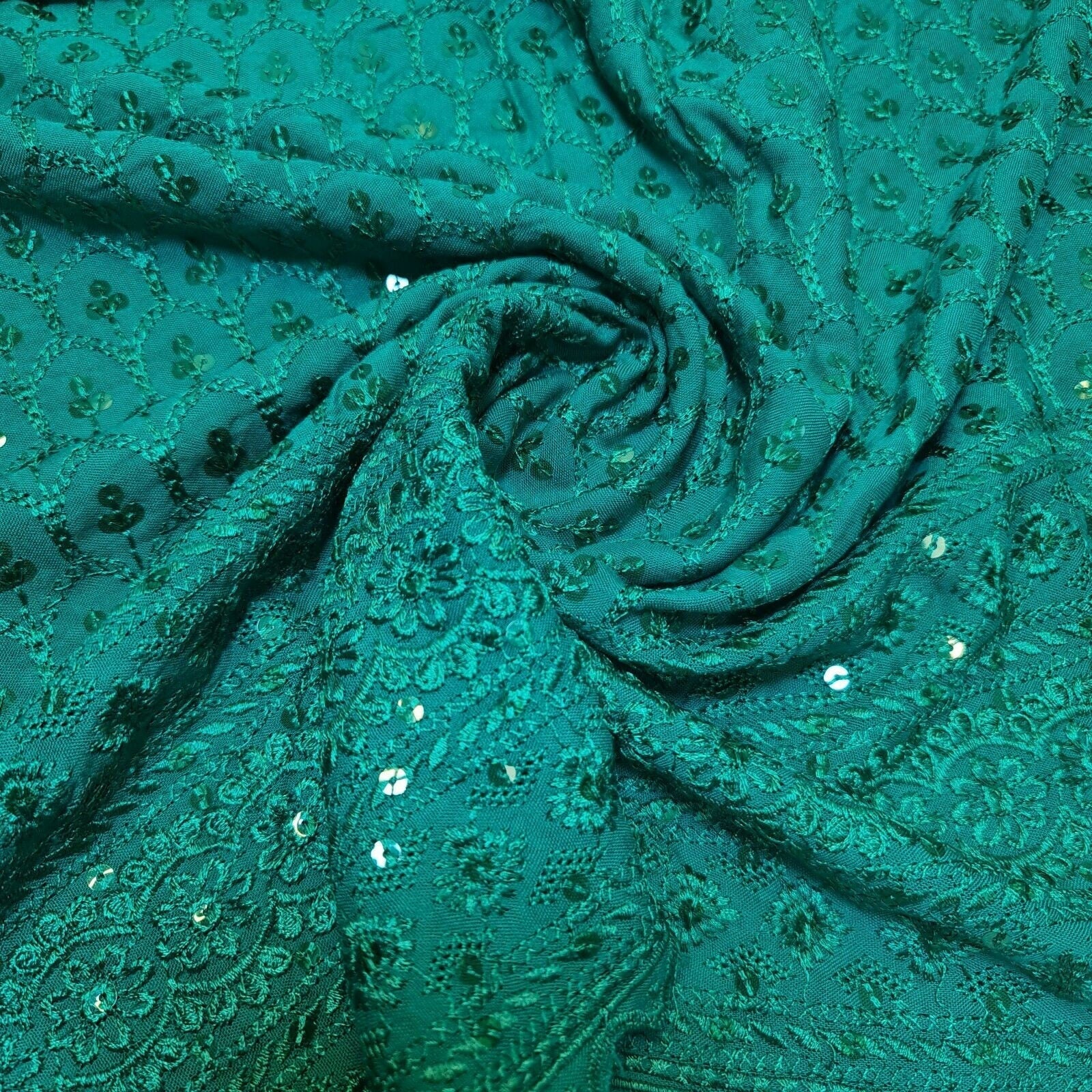Broderie Anglaise Sequin Embroidery Viscose Fabric – 44