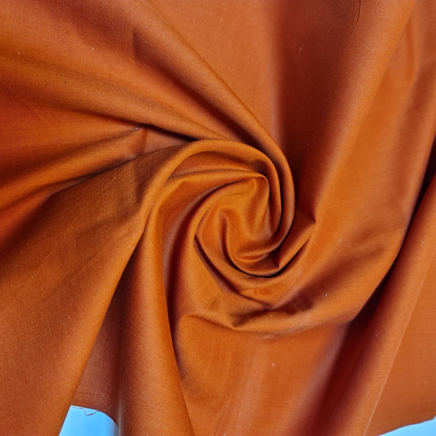 100% Cotton Voile / Rubia Cambric Mercerised Fabric – 90 cm Wide Plain Material for Dressmaking, Lining & Crafts
